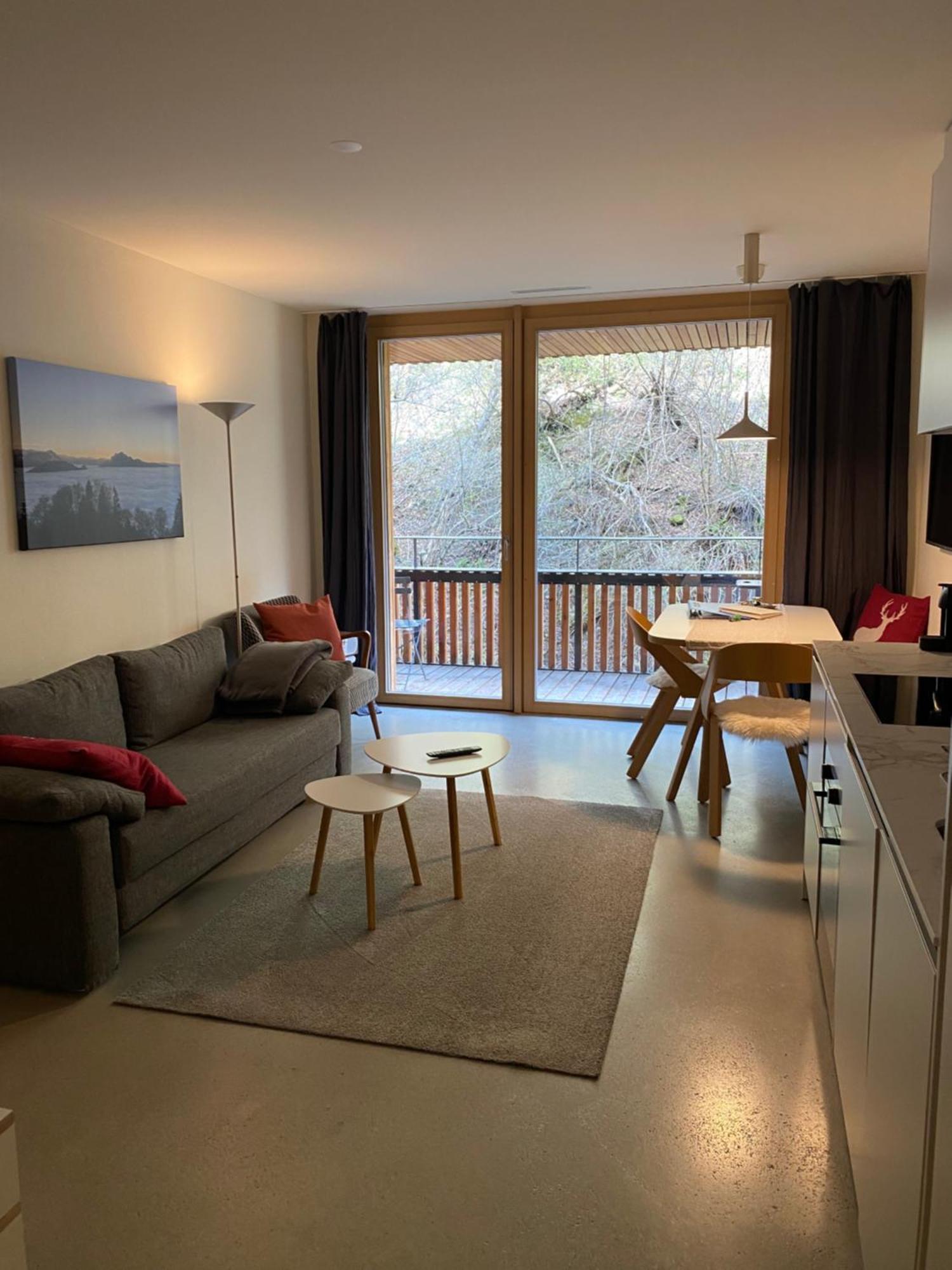 Stilvolle Ferienwohnung Direkt An Der Skipiste フリムス エクステリア 写真